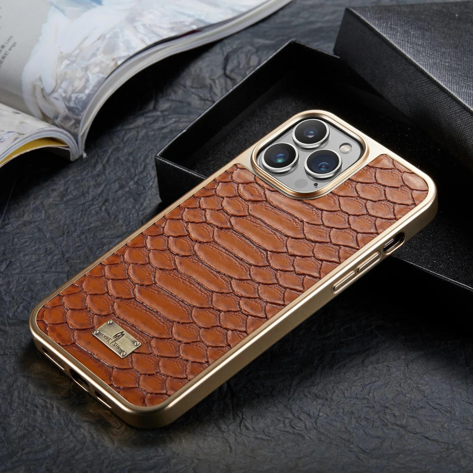 Luxury Leather Plating Shockproof Phone Case - Protective Snake Texture Durable Bumper Design for Enhanced Phone Protection