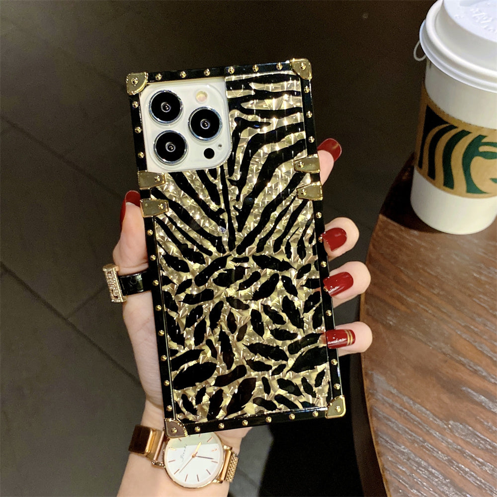 Luxury Leopard Gold Plating Phone Case Glitter Diamond Ring Stand for iPhone Models Stylish Design Durable & Functional Funda